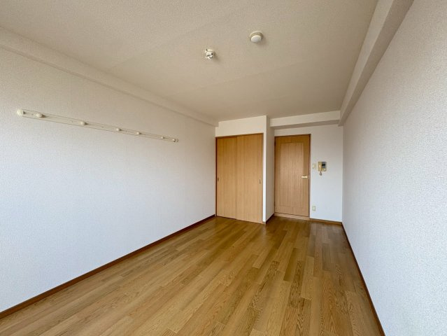 プリムヴェールの居間・リビング|異なる間取の写真です。