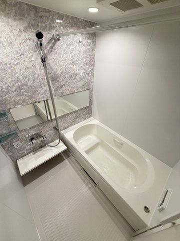 Ｍａｉｓｏｎ　Ｓａｒｋｌａｎｄ　メゾンサークランドの浴室|★追炊き・浴室乾燥機付きのお風呂★家具家電付きのお部屋です★