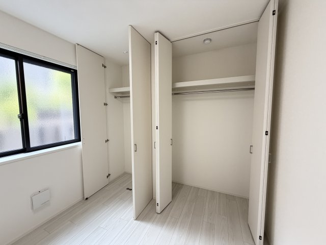 Ｍａｉｓｏｎ　Ｓａｒｋｌａｎｄ　メゾンサークランドの収納|★クローゼット★家具家電付きのお部屋です★