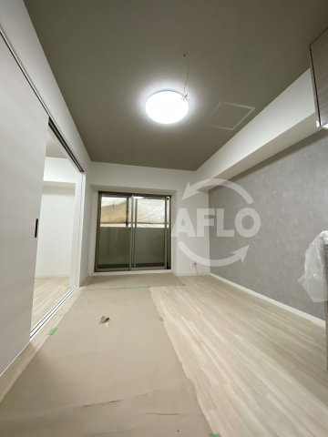 GRAND STEADY新梅田の居間・リビング|GRAND STEADY新梅田（グランステディ新梅田）　ダイニングスペース