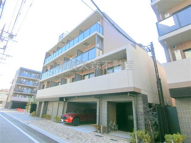 アーバンパーク蒲田南Iの外観|2022年9月築　RC鉄筋コンクリート造地上5階建て総戸数36戸
東京都大田区東六郷1丁目　京浜急行本線雑色駅10分、京急蒲田駅徒歩13分