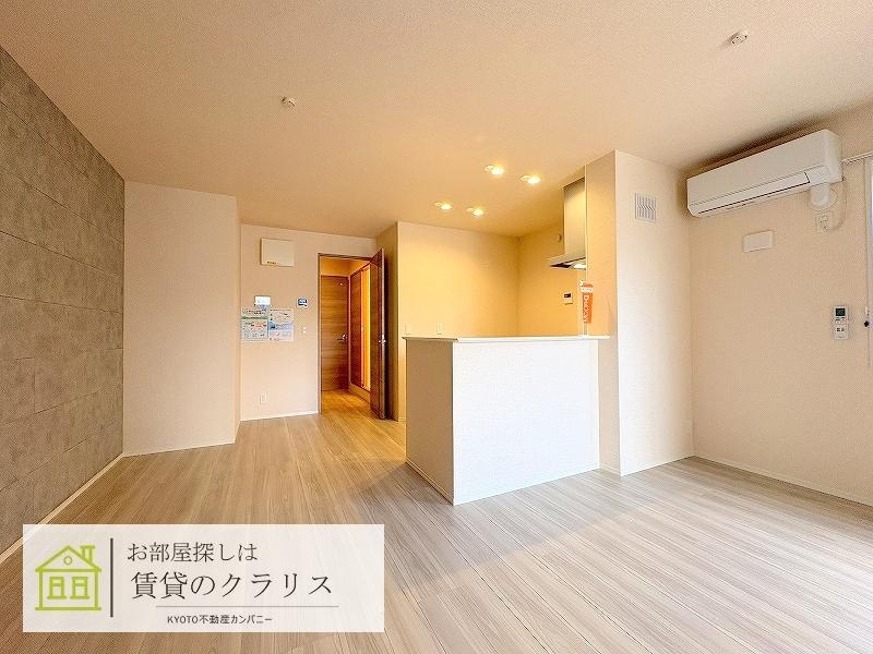 GRAMM下津林WESTの居間・リビング