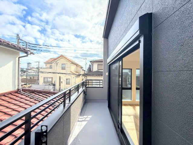 戸塚区深谷町　新築戸建て　第6のバルコニー|◆日当たり良好なバルコニー！毎日のお洗濯にも嬉しいですね！