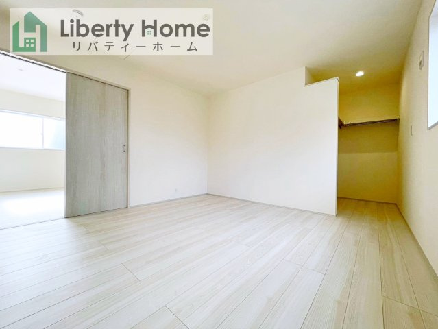下妻市下妻丙　4号棟　新築戸建の構造・工法・仕様
