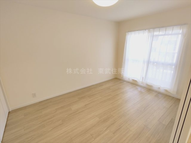 【寝室】の画像