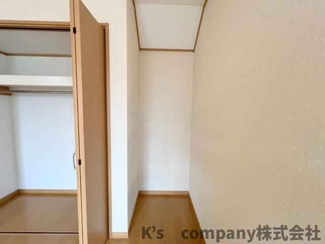 ◎高座郡寒川町小谷2丁目　中古戸建の洋室|リフォーム前◇