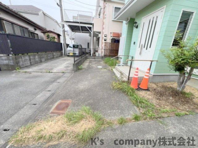 ◎高座郡寒川町小谷2丁目　中古戸建の駐車場|リフォーム前◇