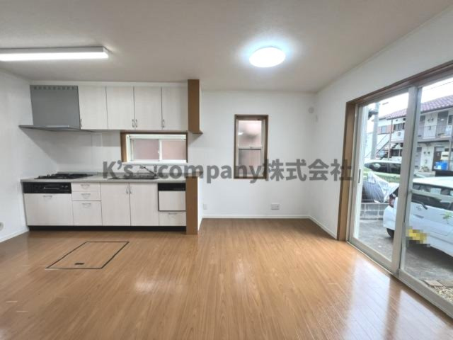 ●高座郡寒川町小谷2丁目　中古戸建のキッチン|ご家族でお食事を囲むスペース◇◇ダイニングスペース◇◇