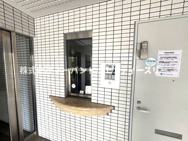 シルフィード昭島Ⅱのエントランス