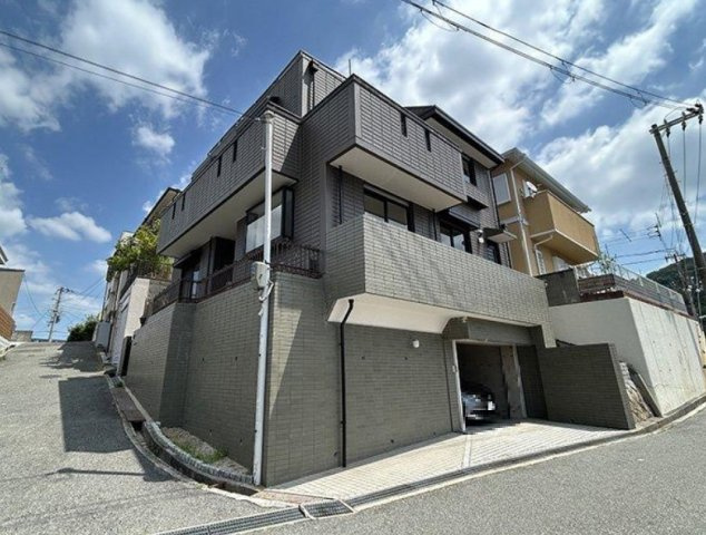 塩屋台２丁目　中古戸建