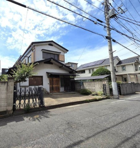 売土地の前面道路含む現地写真