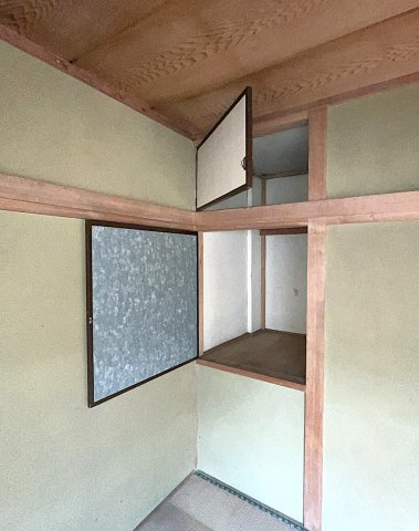 中戸　テラスハウスの収納