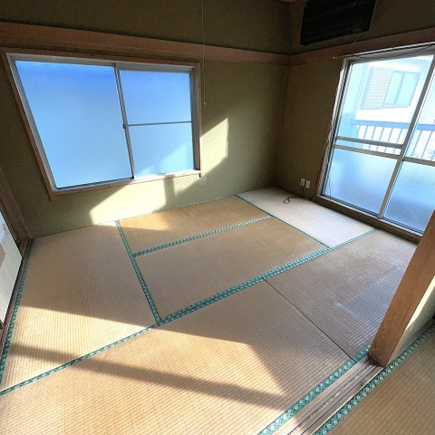 中戸　テラスハウスの和室