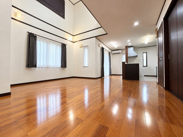 中古戸建の居間・リビング