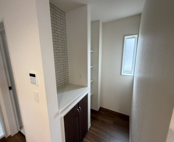 新築戸建 ／天沼新田2期／全2棟の玄関