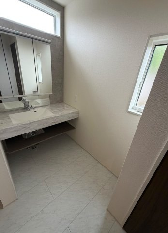 新築戸建 ／天沼新田2期／全2棟の洗面所