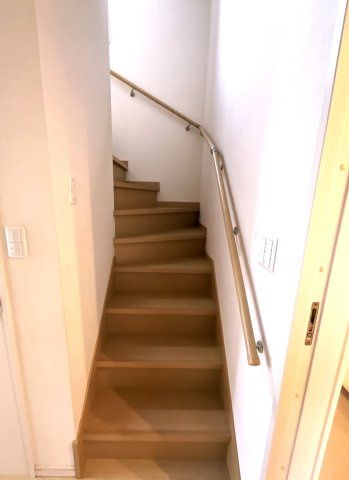 中古戸建のその他|階段