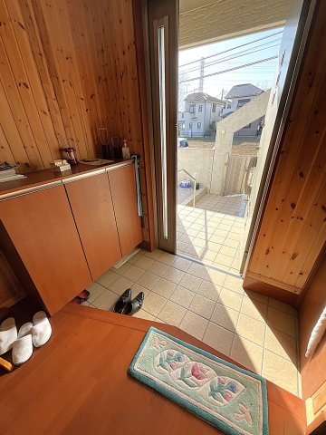 中古戸建の玄関