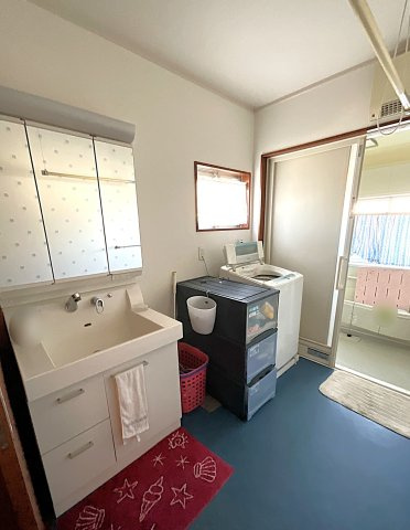 中古戸建の洗面所