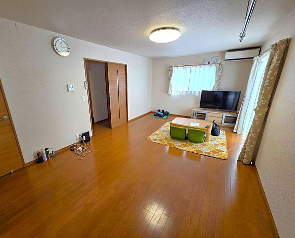 中古戸建の居間・リビング