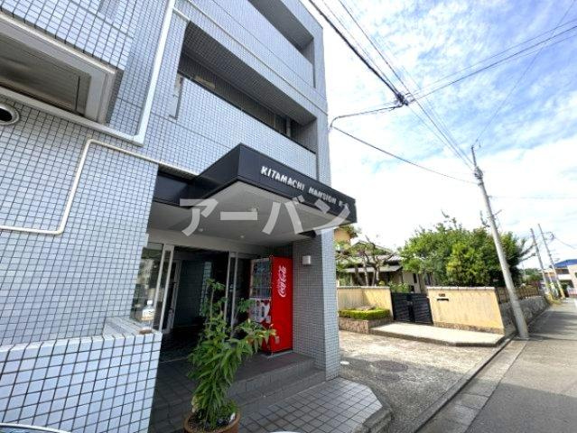 北町マンションK-0のエントランス