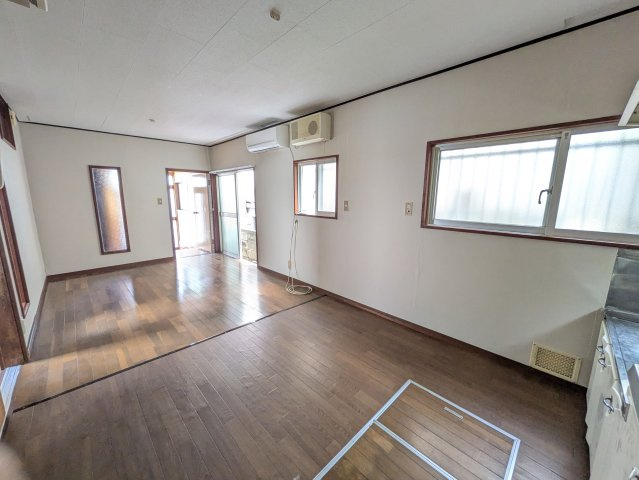 本町田戸建の居間・リビング