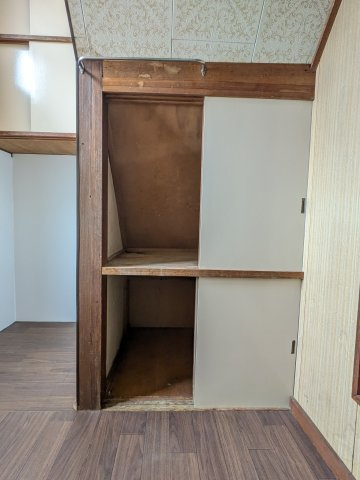 本町田戸建の収納