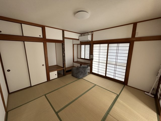 三木市志染町青山1丁目の和室