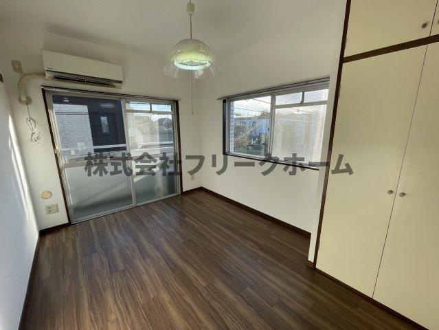 三鷹市井口３丁目の賃貸マンションの寝室