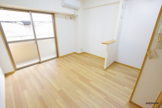 DOクレスト新大阪　仲介手数料無料の寝室