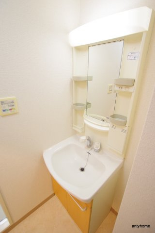 DOクレスト新大阪　仲介手数料無料の洗面所