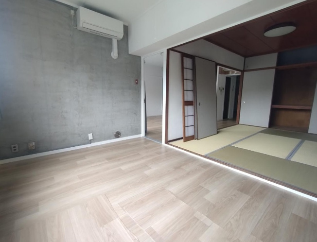 【居間・リビング】 | 塩屋住宅5号棟