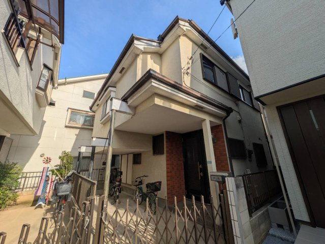 中野区大和町３丁目の一戸建て