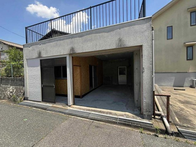 西大池1丁目戸建の駐車場