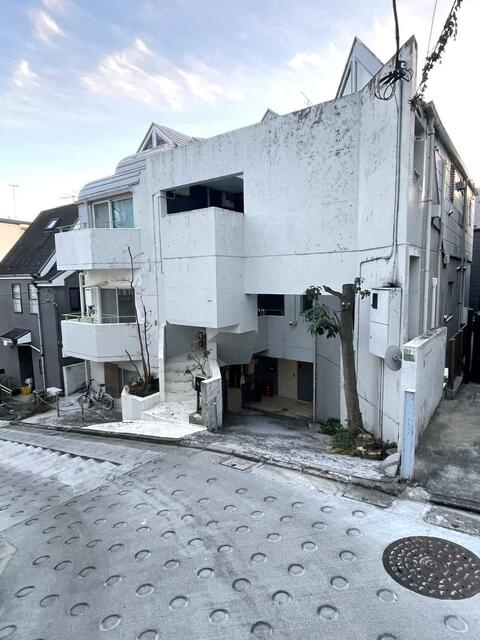 世田谷区代沢2丁目のマンションの画像