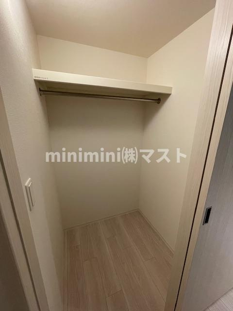 コンフォリア・リヴ東梅田の収納