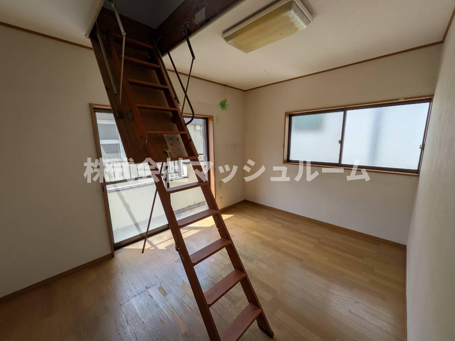中野区大和町３丁目の一戸建てのその他|クリーニング前のお写真です。