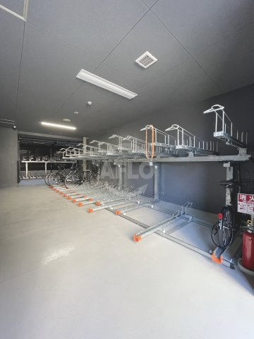 MELDIA CREST NAMBA SOL TERRACEのその他共用部分|MELDIA　CREST　NAMBA　SOL　TERRACE　駐輪場