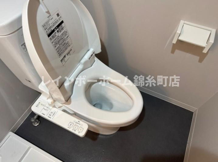 モントルーのトイレ|※別部屋参照写真となります。