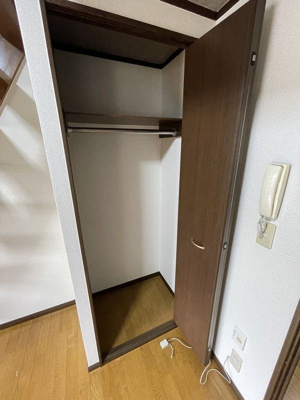 【収納】 | コーポ和美B | 大きなものも収納できそうです