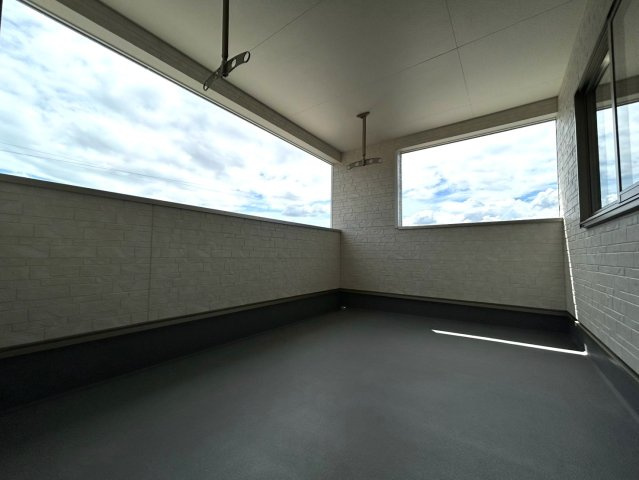 クレードルガーデン上野　第3　2号地のバルコニー