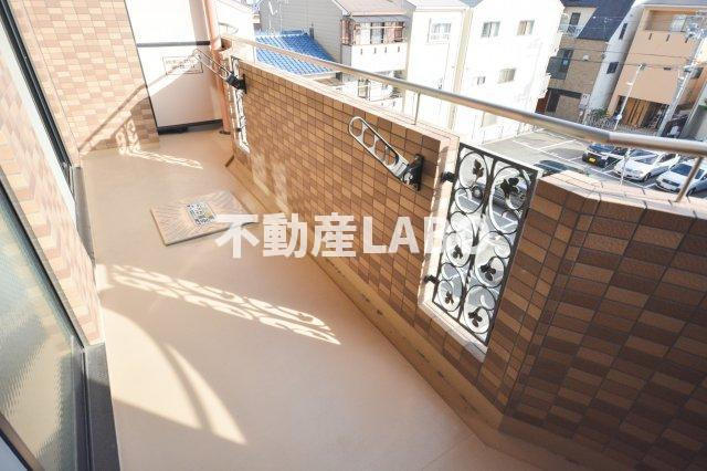 ぷりんすマンションのバルコニー|★別タイプのお部屋の写真です★