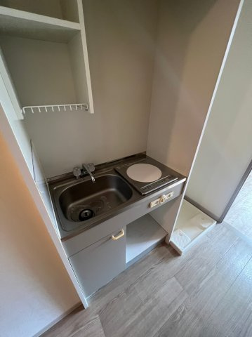 グランパレスレジェンドの居間・リビング