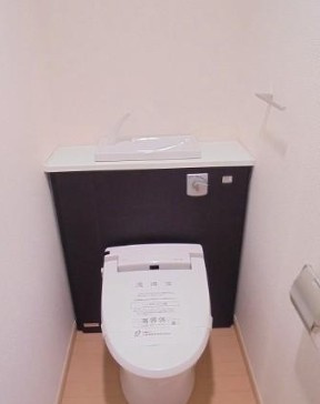 【トイレ】 | アルトプェンテ