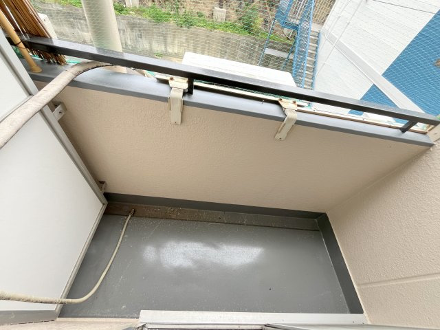 シャルマンハイツ生駒のバルコニー