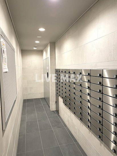【エントランス】プレデコート西京極 