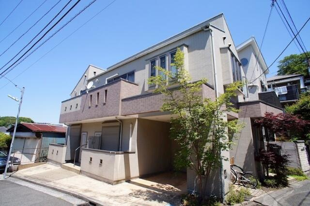 横浜市港北区箕輪町1丁目のアパートの画像