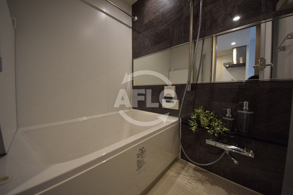 SK RESIDENCES SHINSAIBASHIの浴室|SK RESIDENCES SHINSAIBASHI　浴室