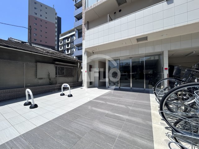 エグゼ新大阪南のエントランス|エグゼ新大阪南　エントランス