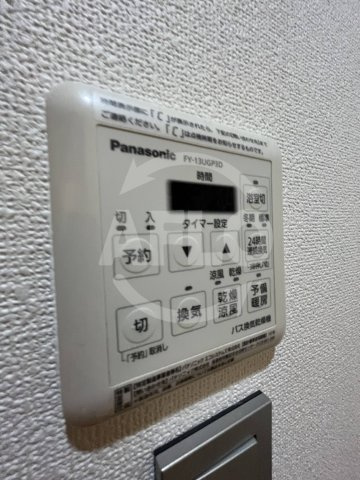 レオンコンフォート弁天町の設備|レオンコンフォート弁天町　浴室乾燥機